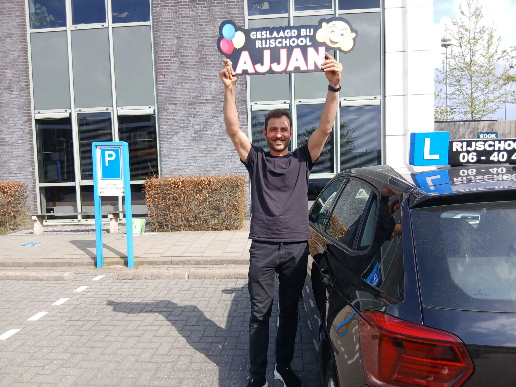 Geslaagd bij Rijschool Ajjan
