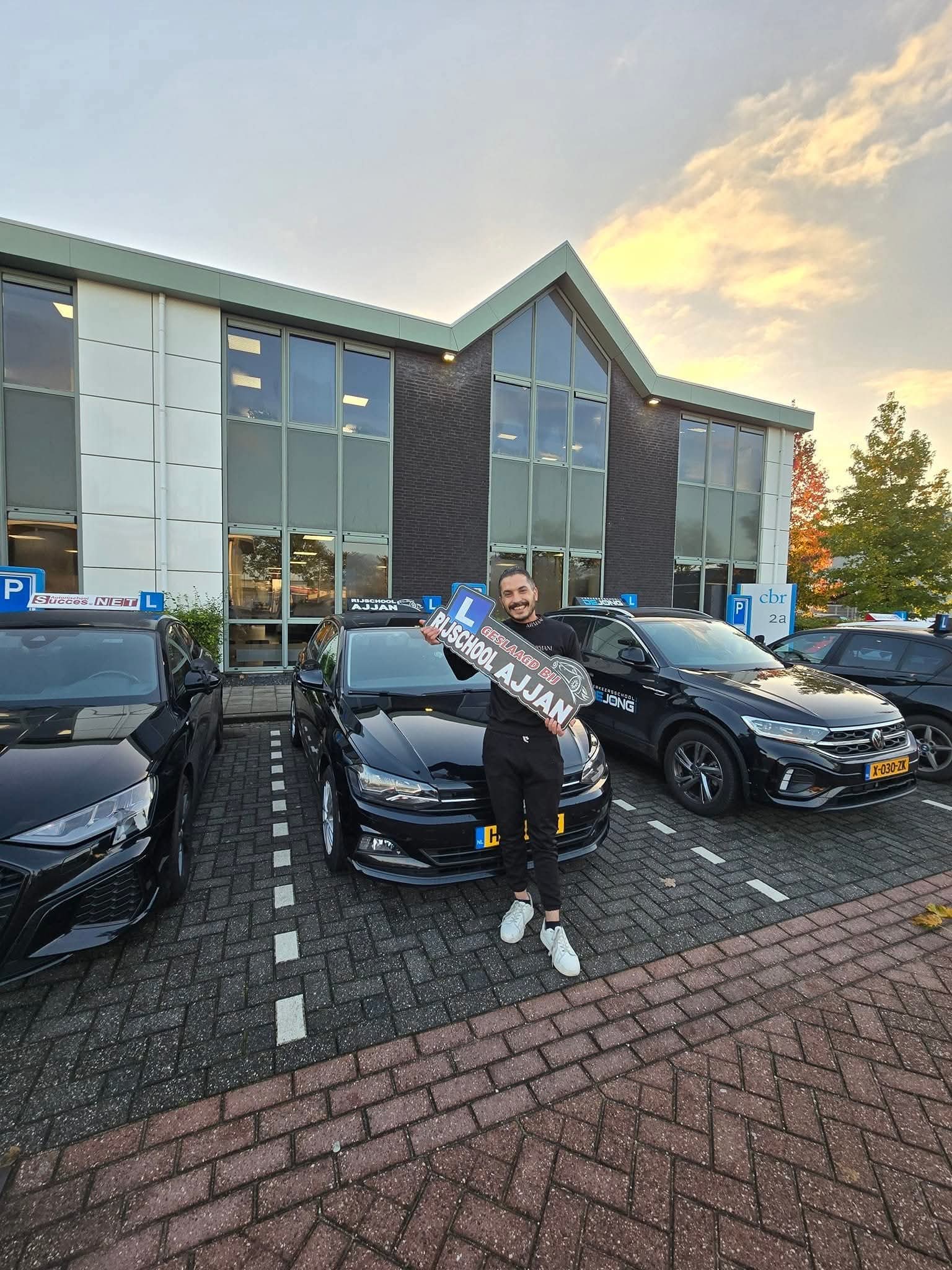Geslaagd bij Rijschool Ajjan